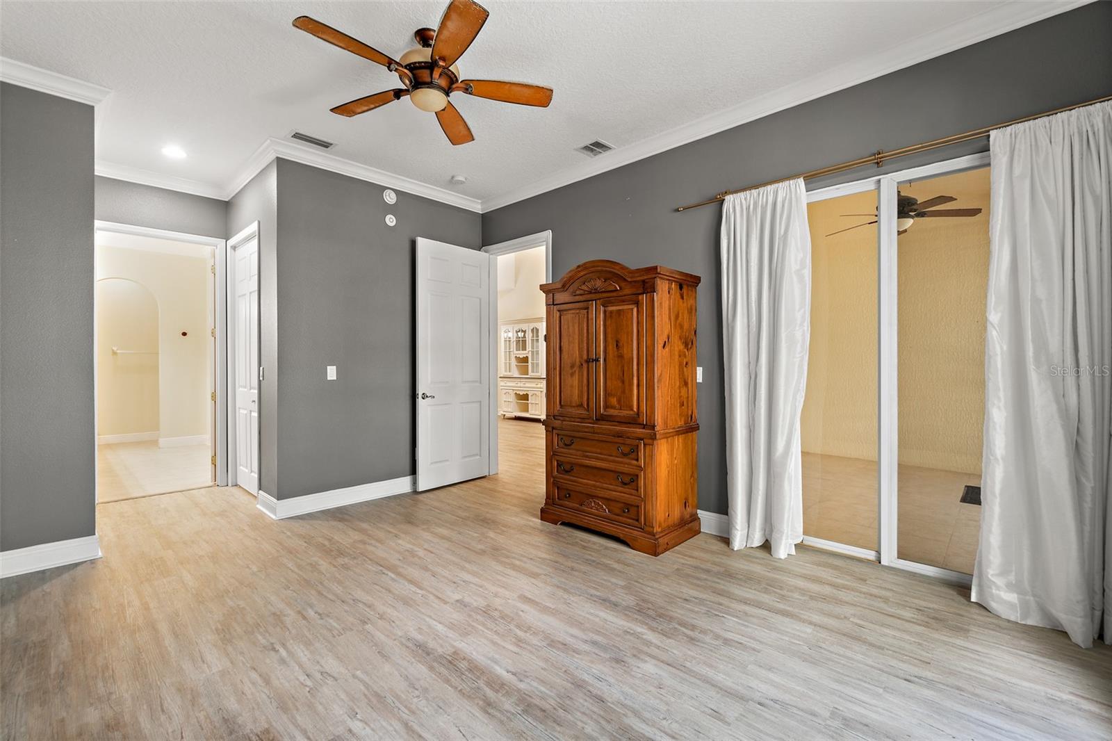 PERLAS DEL MAR CONDO UNIT 14 - Residential