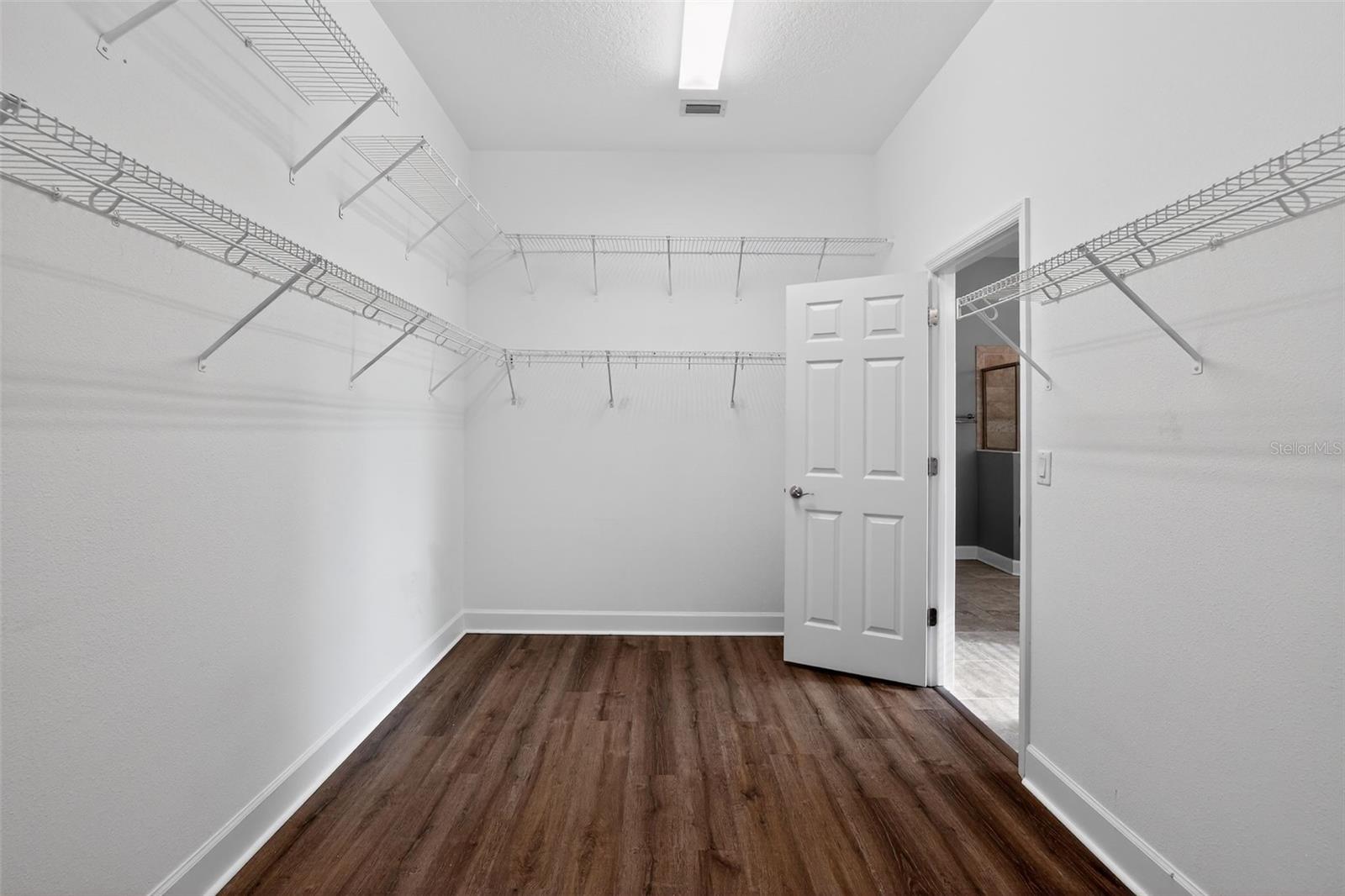 RAVEN CREST - Residential