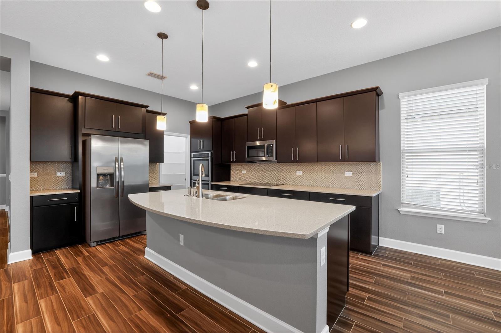 RAVEN CREST - Residential