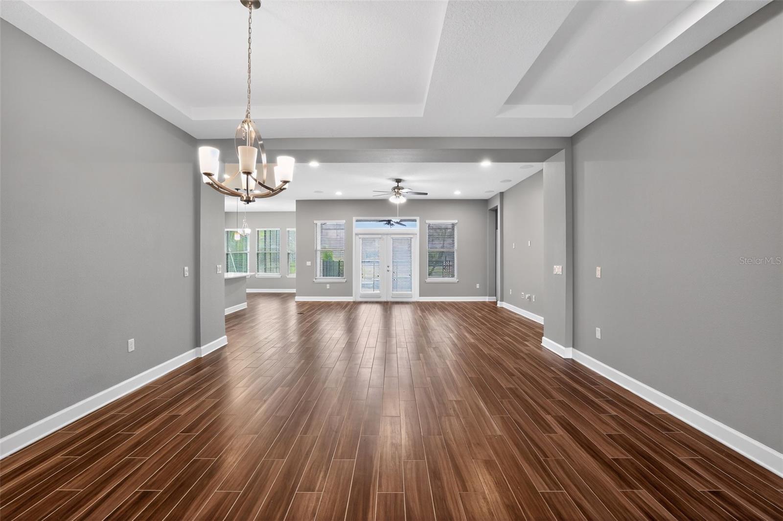 RAVEN CREST - Residential