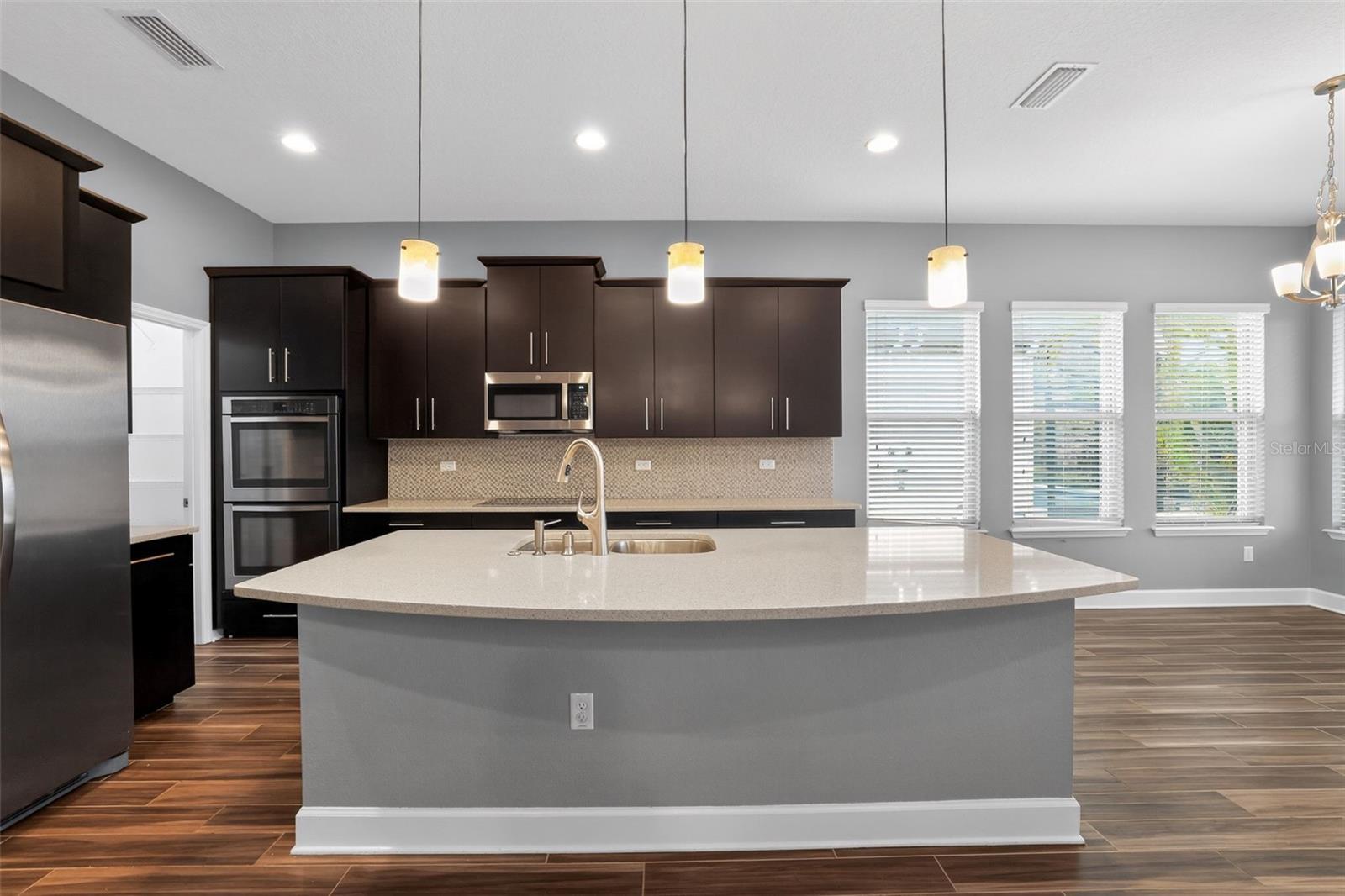 RAVEN CREST - Residential