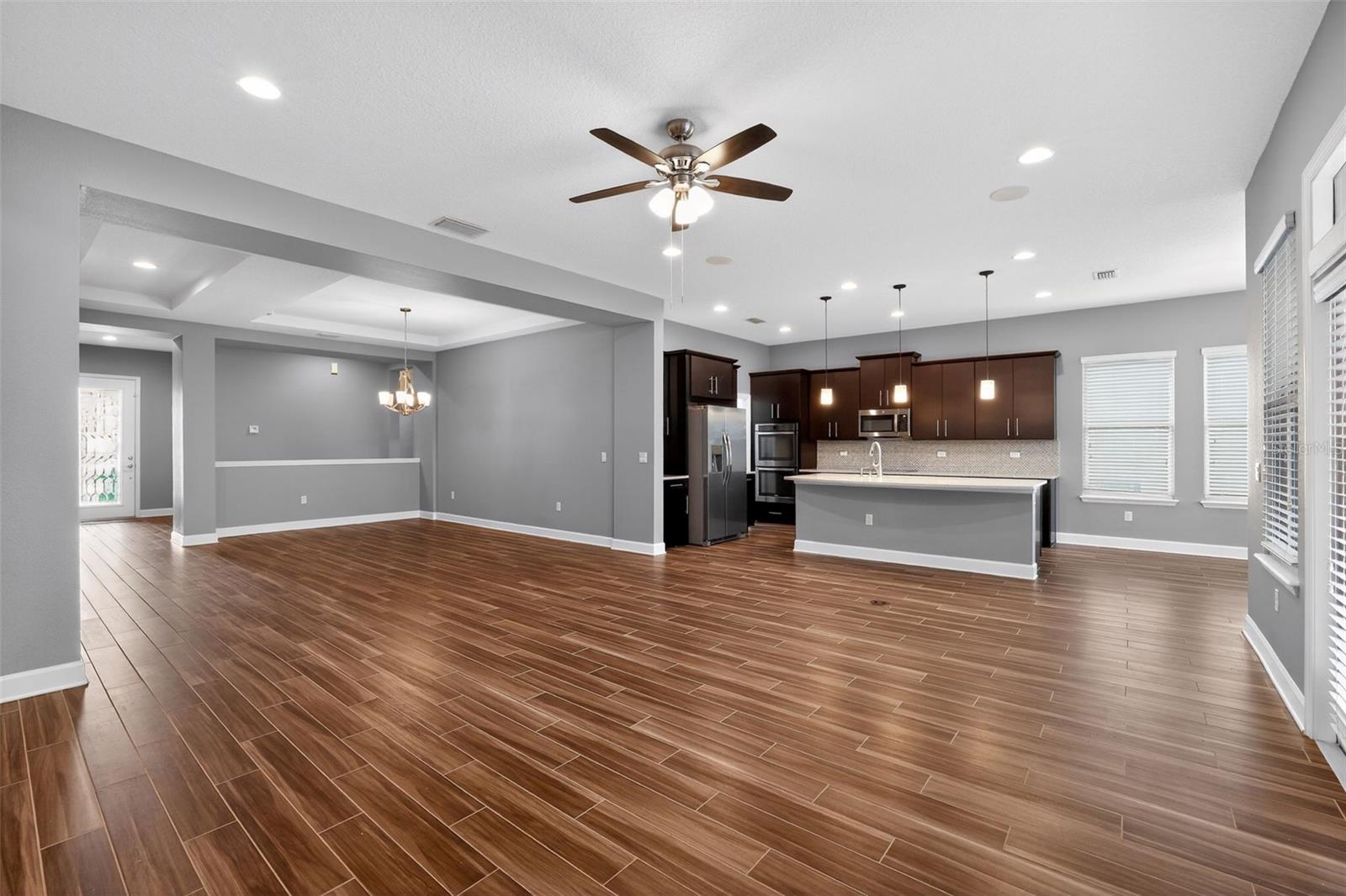 RAVEN CREST - Residential