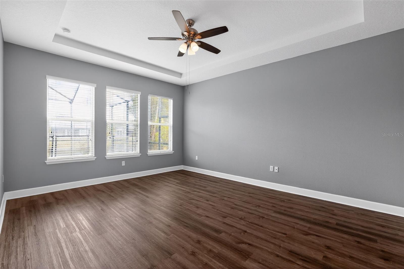 RAVEN CREST - Residential