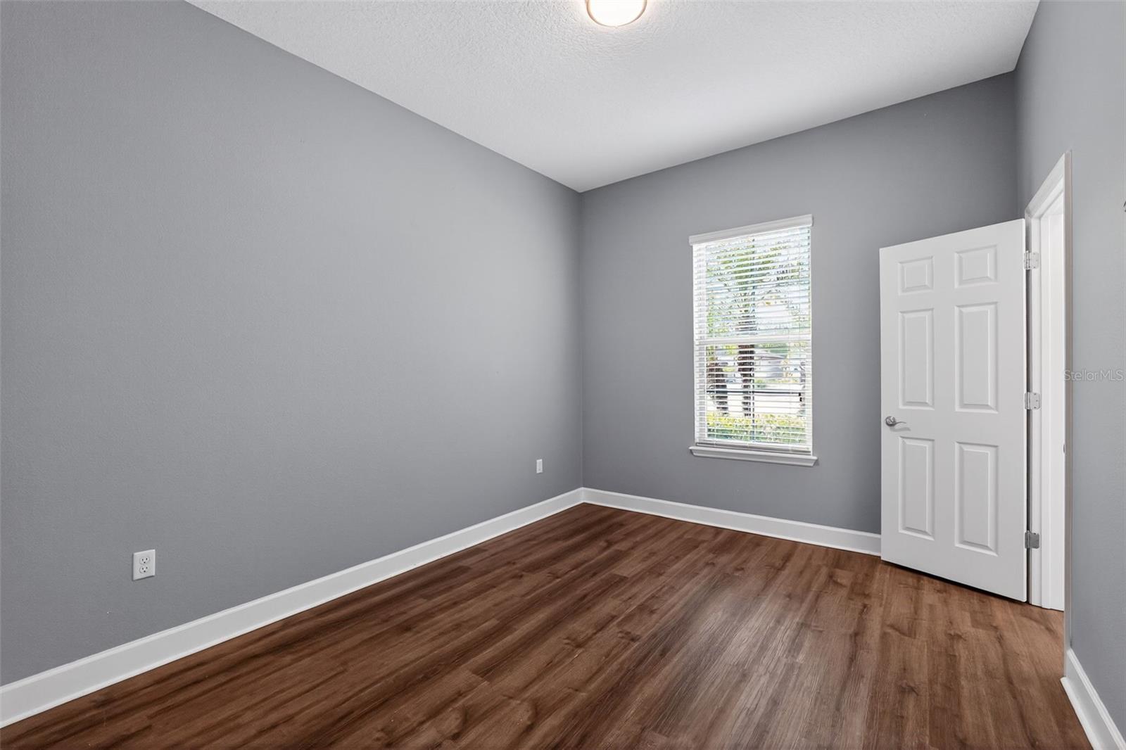 RAVEN CREST - Residential