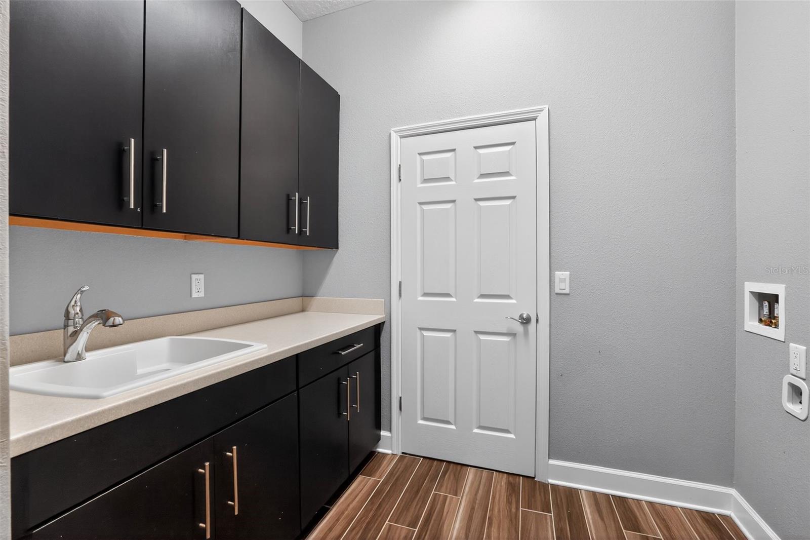 RAVEN CREST - Residential