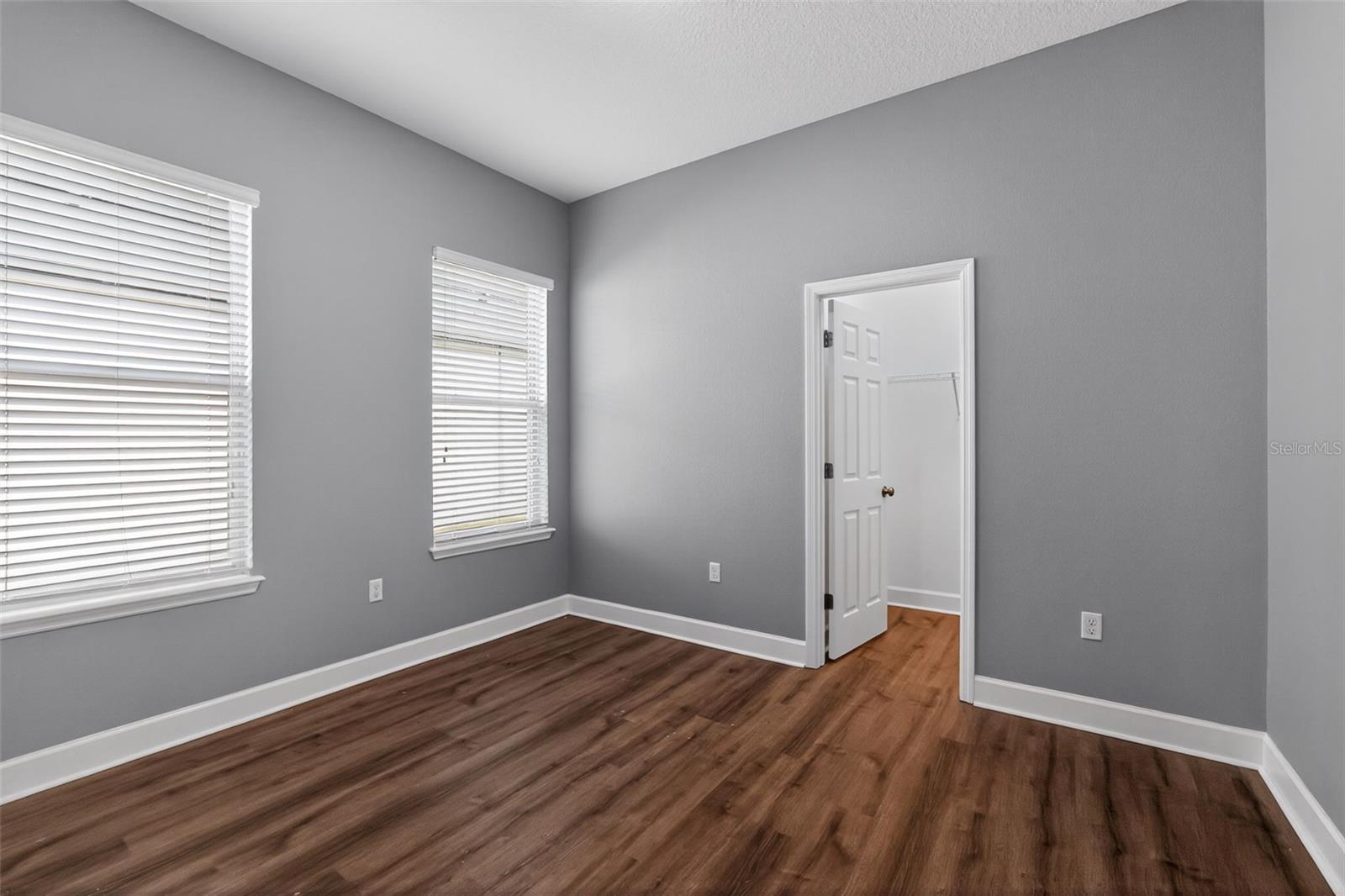 RAVEN CREST - Residential