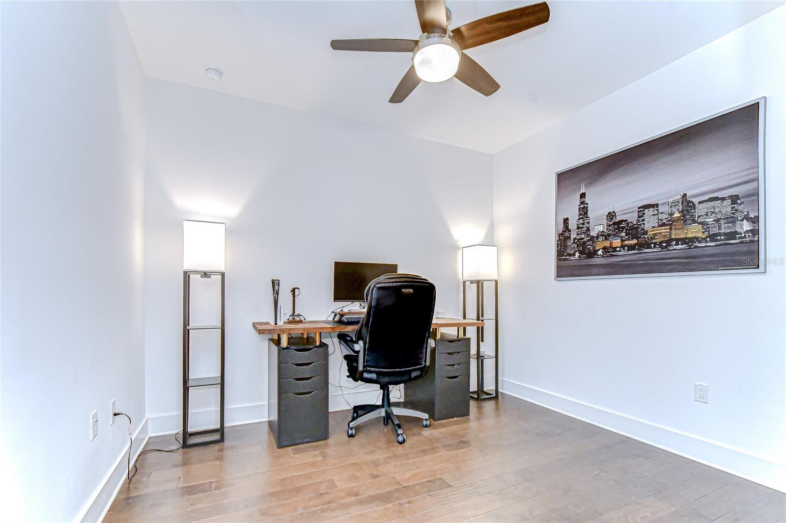 SOUTH MACDILL TWNHMS - Residential