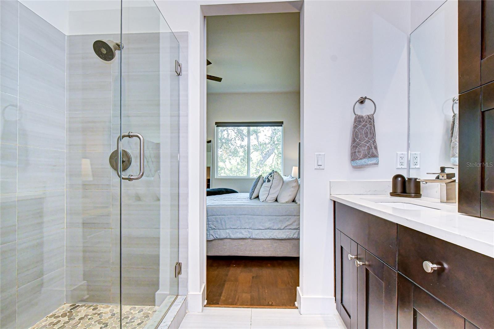 SOUTH MACDILL TWNHMS - Residential