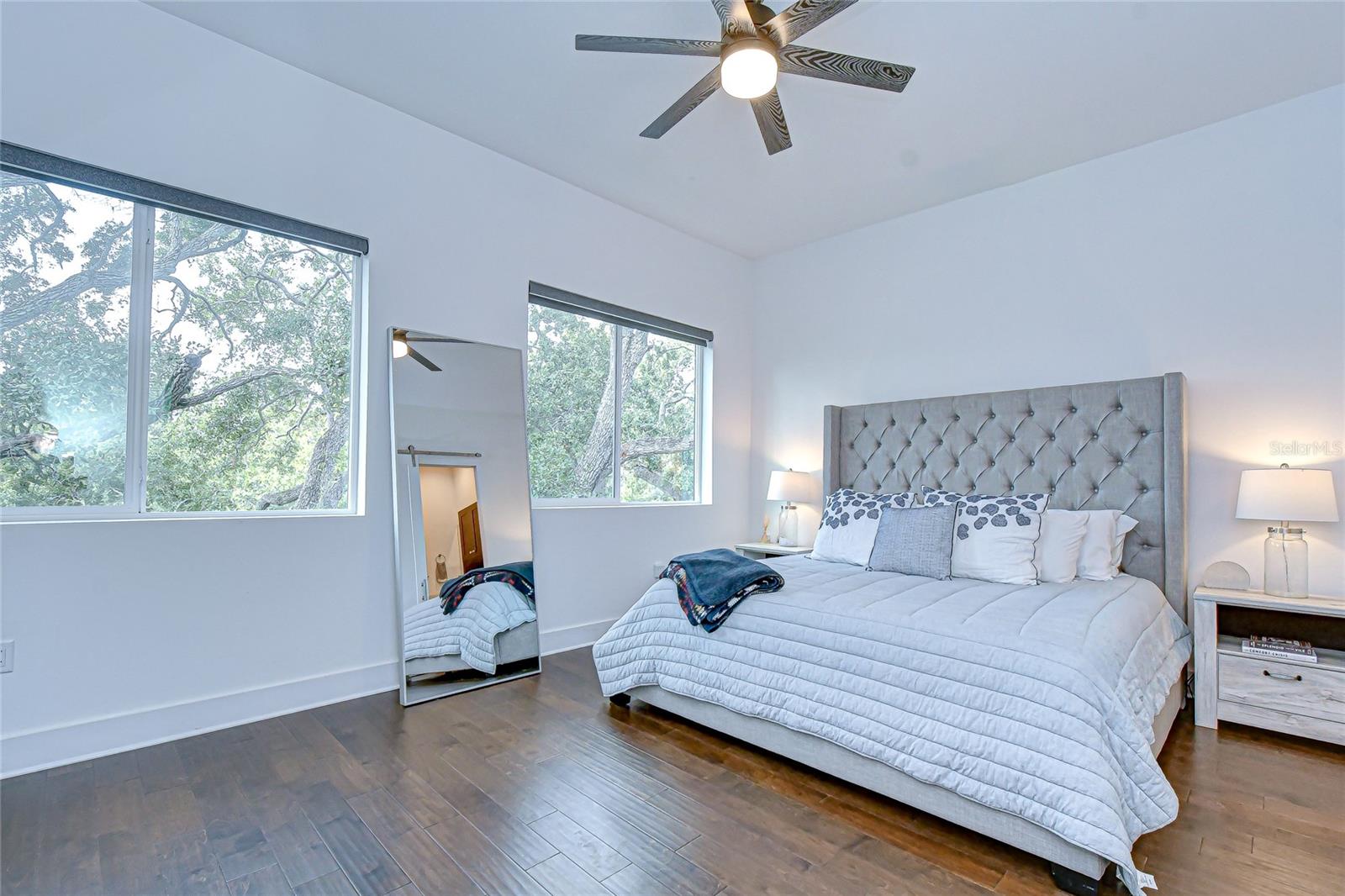 SOUTH MACDILL TWNHMS - Residential