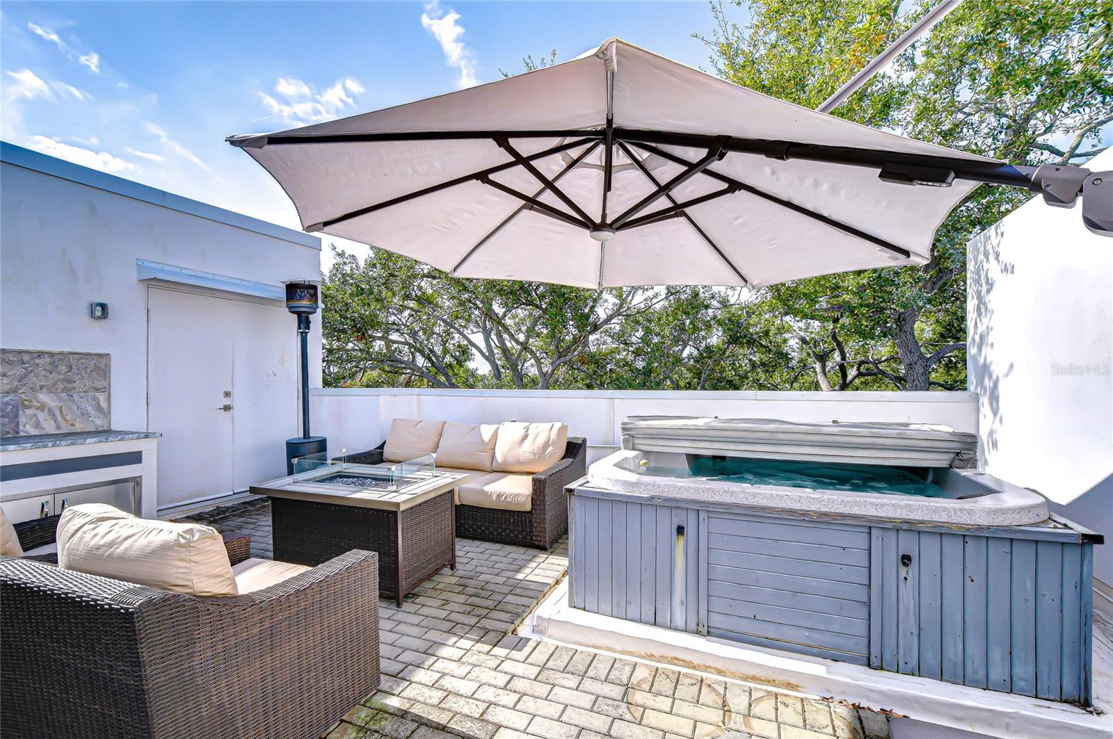 SOUTH MACDILL TWNHMS - Residential