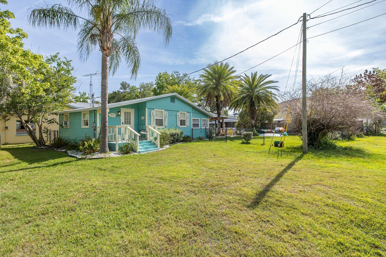 WEEKI WACHEE GARDENS - Residential