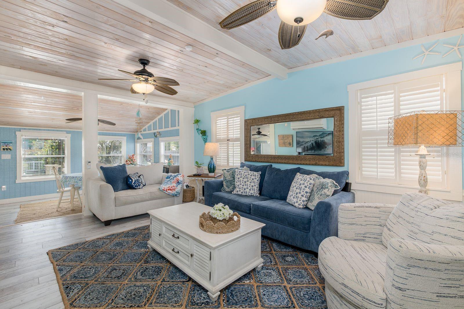 WEEKI WACHEE GARDENS - Residential