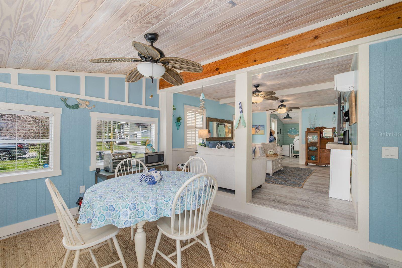 WEEKI WACHEE GARDENS - Residential