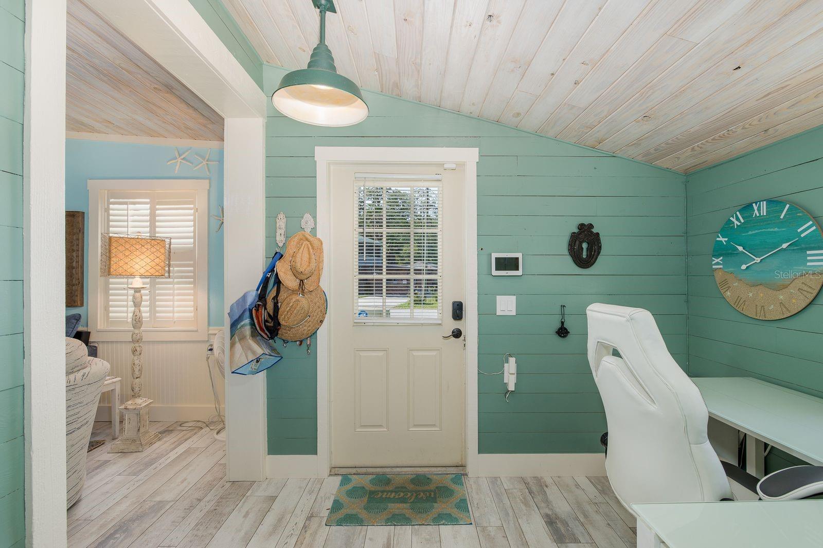 WEEKI WACHEE GARDENS - Residential
