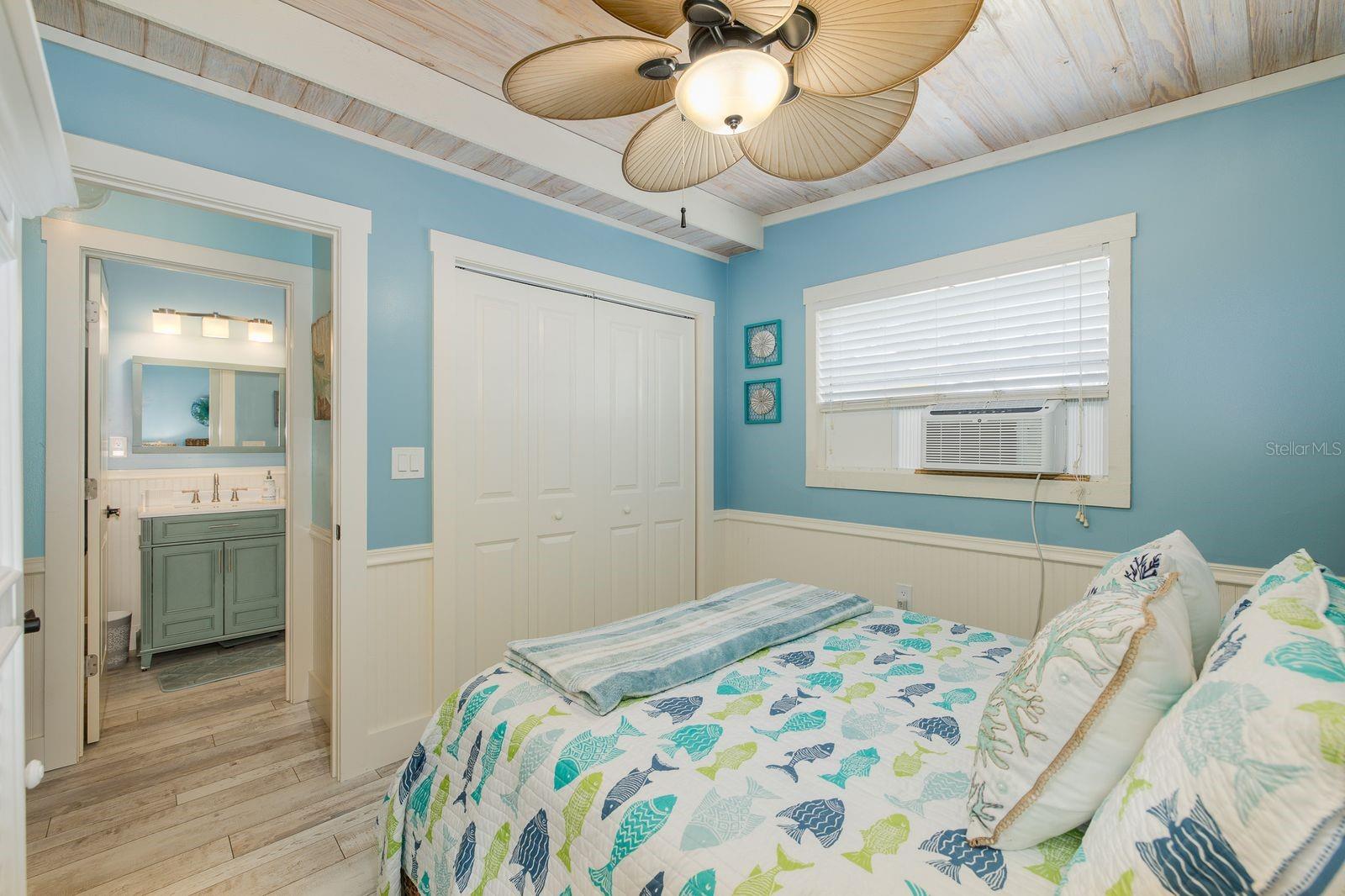 WEEKI WACHEE GARDENS - Residential