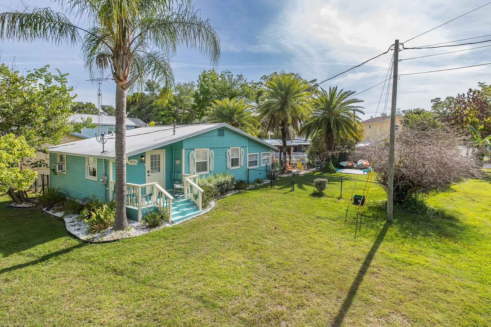 WEEKI WACHEE GARDENS - Residential