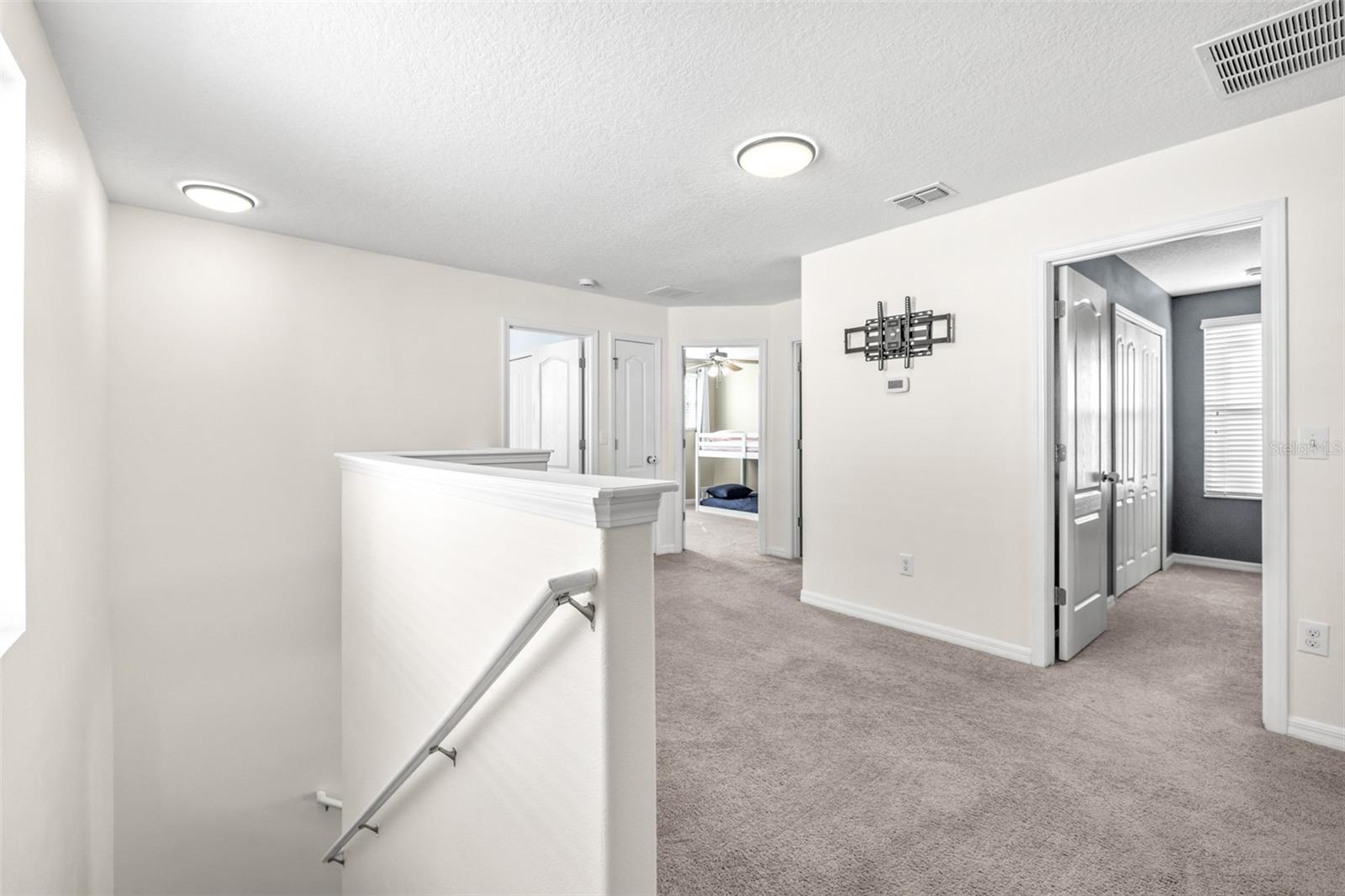 SUNSHINE VILLAGE PH 1A-1/1 - Residential