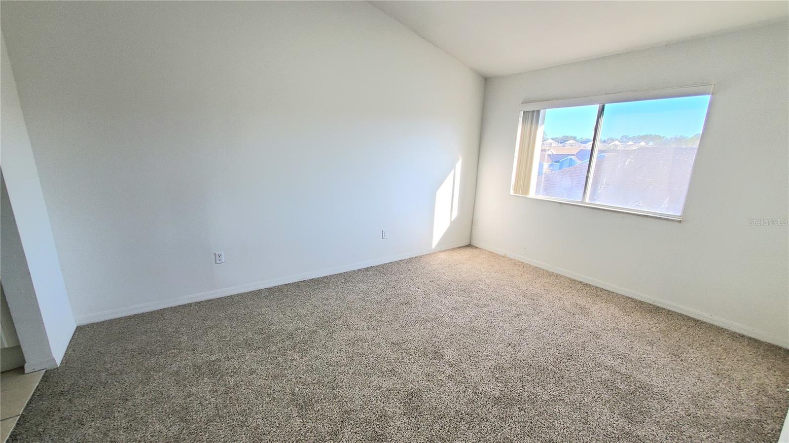 ISLAND CLUB WEST PH 01 - Residential