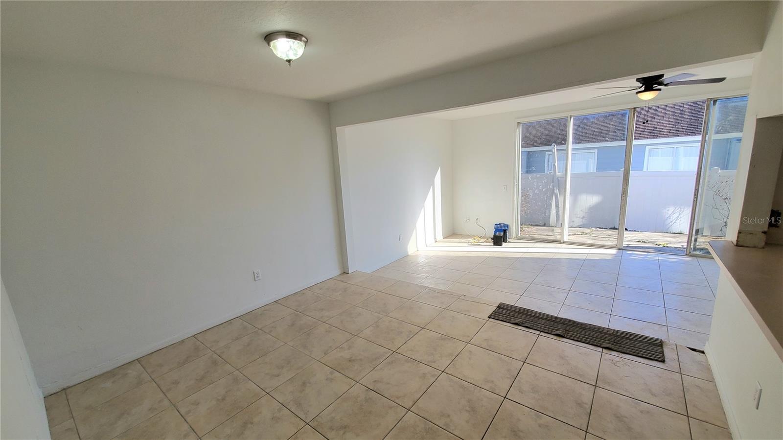 ISLAND CLUB WEST PH 01 - Residential