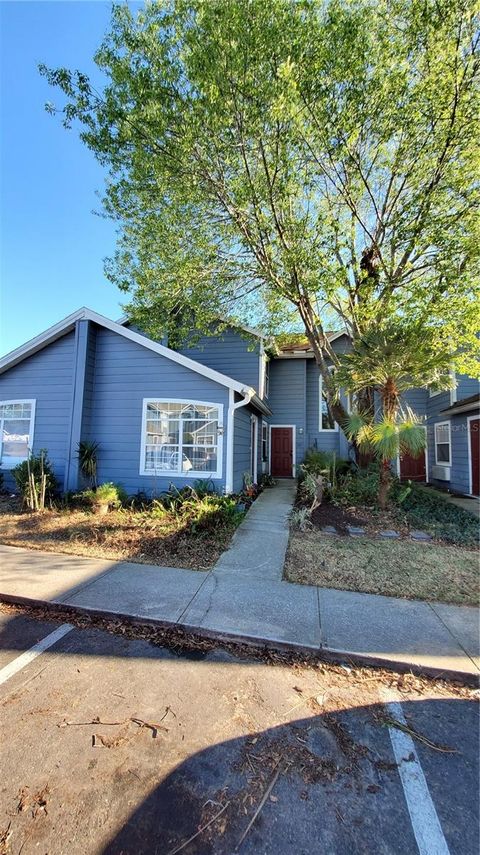 225 MANGO DRIVE DAVENPORT FL 33897