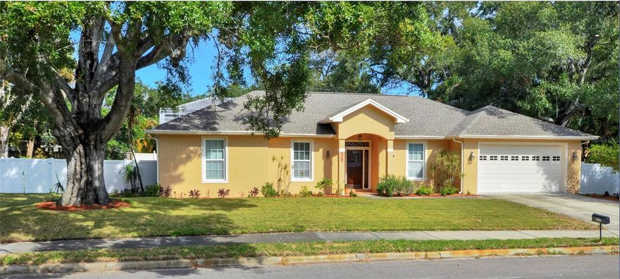 Don't miss seeing this lovely, all 1 level pool home in the desired Waverly Park neighborhood - and with an almost DOUBLE LOT! You could have YOUR very own playground or dog park in this side yard! The home was custom built in 2009 by the current owners, with well thought-out design & every attention to detail. A beautiful foyer w/travertine floors & formal dining room greet you upon entry, and the center of activity happens where the family room, kitchen & dining area are: all open & great for an active family! Wood floors throughout main areas, lots of pretty windows & natural light, with french doors leading you to the sparkling, fully high-caged pool & outdoor speakers...plenty of room for entertaining here too, and room for an outdoor kitchen! Inside, you will find a split bedroom plan...the large master suite is fully secluded on 1 side of the home, complete with an en suite bath - shower, jetted tub, double vanity - and its own private door to the pool! Complete with a large walk-in closet & wood floors. Also located on this side of the home is the attached 2 car
garage, laundry room w/storage, and a half-bath. So convenient! On the other side of the home are 2 bedrooms and a full hall bath. The 4th bedroom is perfect for an in-home office with french doors leading to the foyer, wood floors, or can be used as an additional bedroom as it boasts a walk-in closet. This home is in excellent condition, and holds many upgraded features: NO FLOOD! A new roof, high ceilings, crown molding & paneled doors throughout; granite countertops & neutral tile in baths. All appliances (gas range w/hood & gas water heater), washer & dryer are included, along with ceiling fans & fixtures & window treatments. Never any pets or smoking in this home.
Move-in ready! And the Owners can be ready to move quickly, too...Don’t wait to see this one - priced under the recent appraised value of $1,075,000!
