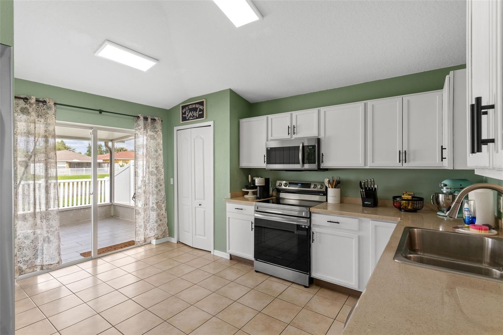 CANTERBURY LAKES PH 3 - Residential