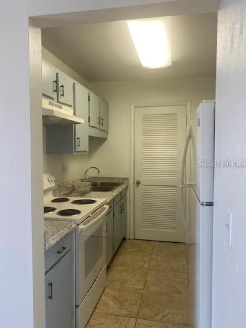 1799 N HIGHLAND AVENUE 74