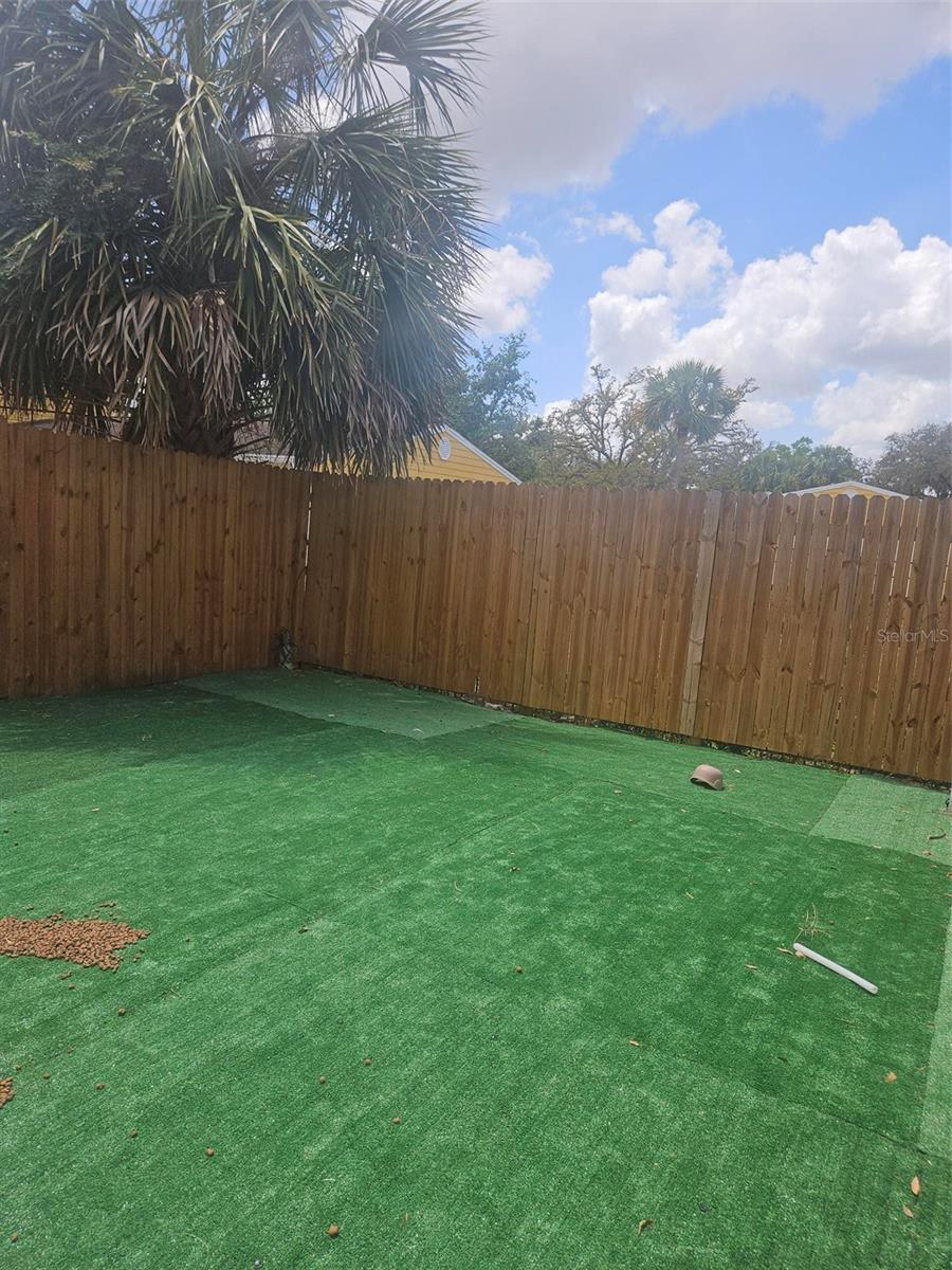 5134 TENNIS COURT CIRCLE