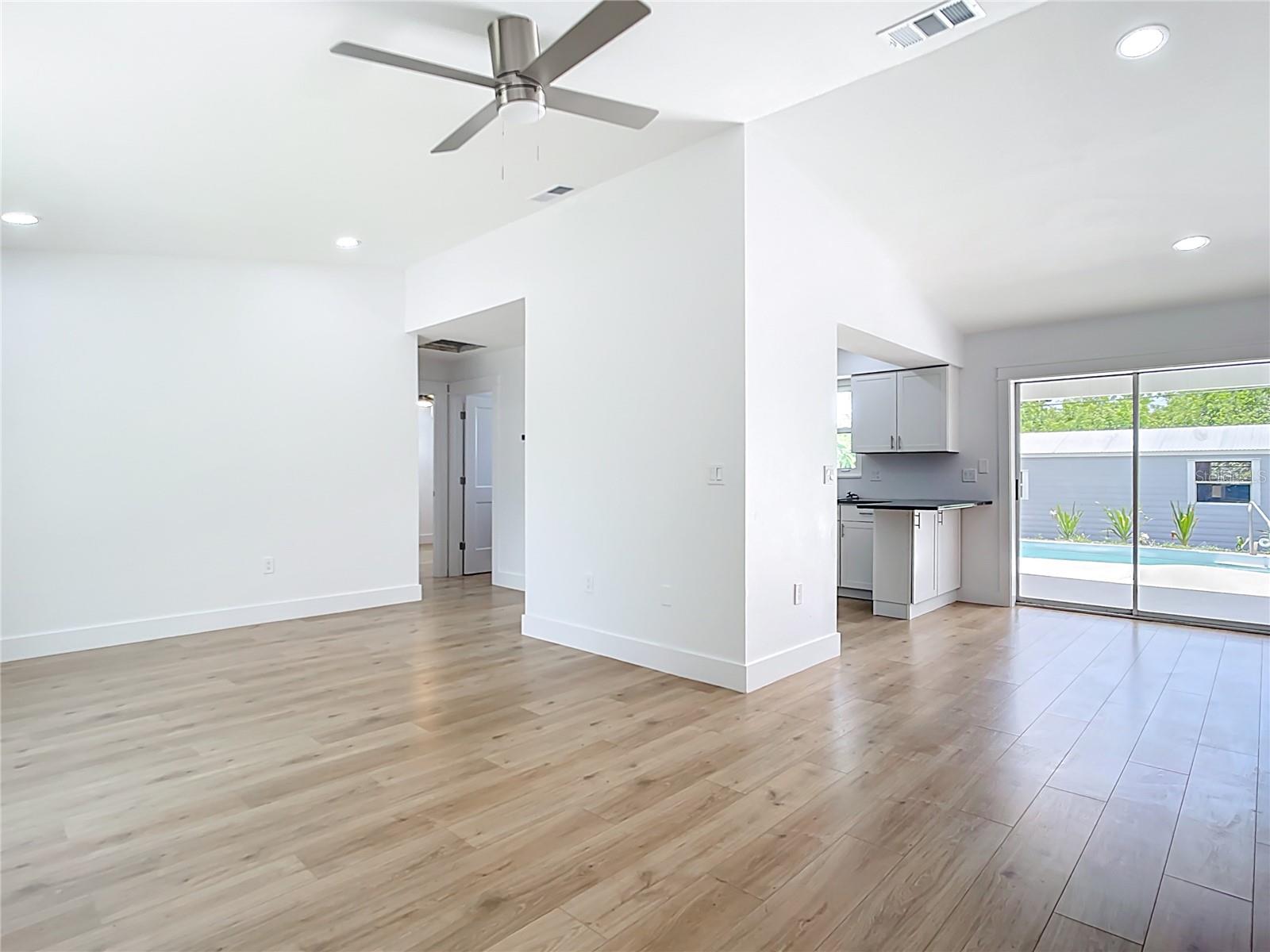 PORT CHARLOTTE SEC 064 - Residential Lease