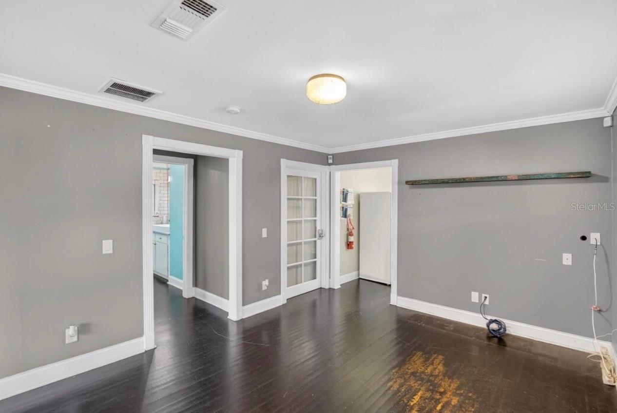 BENJAMINS ADD TO WEST TA - Residential