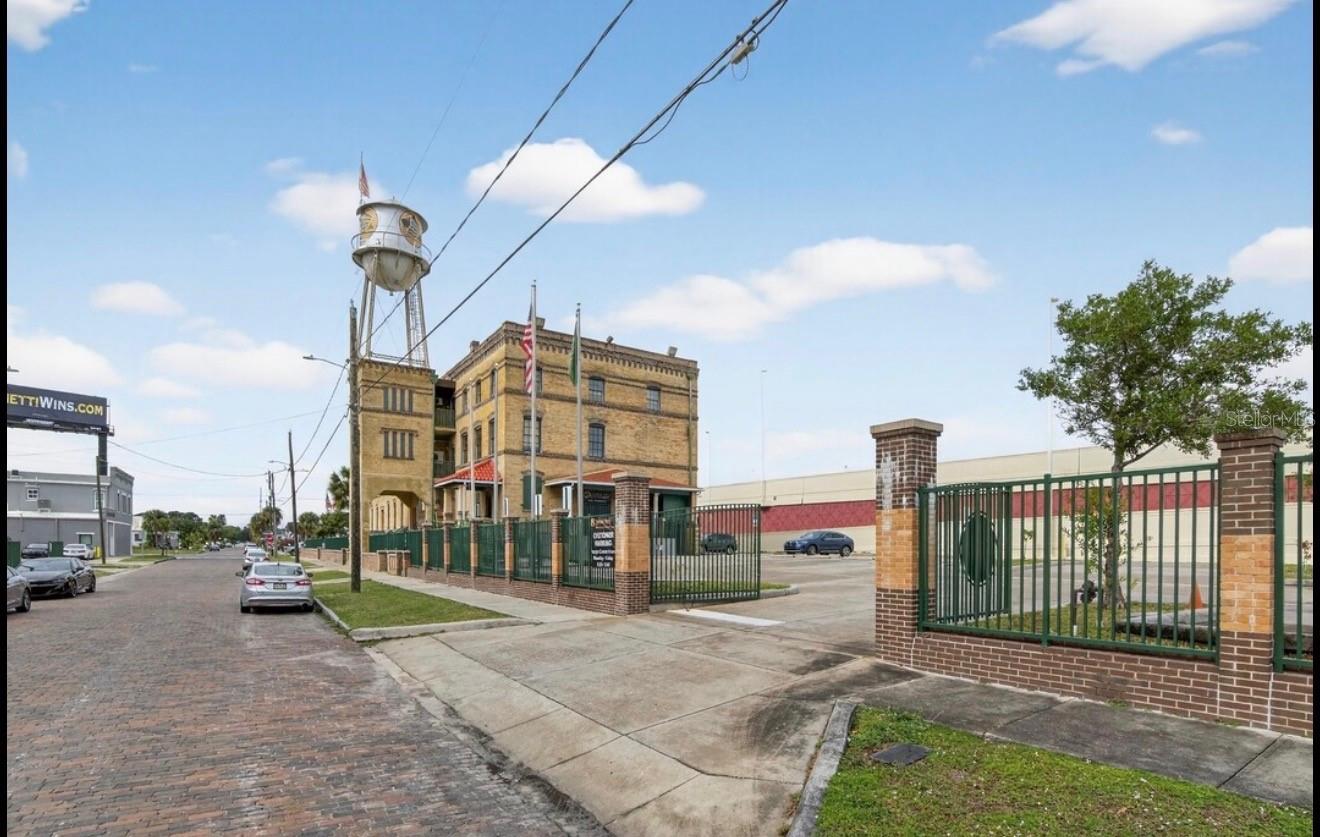 BENJAMINS ADD TO WEST TA - Residential