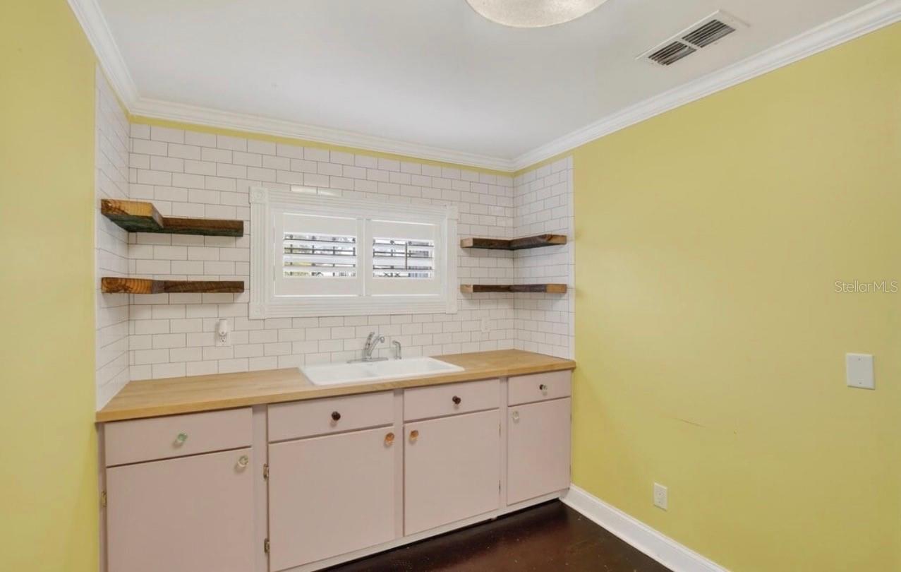 BENJAMINS ADD TO WEST TA - Residential