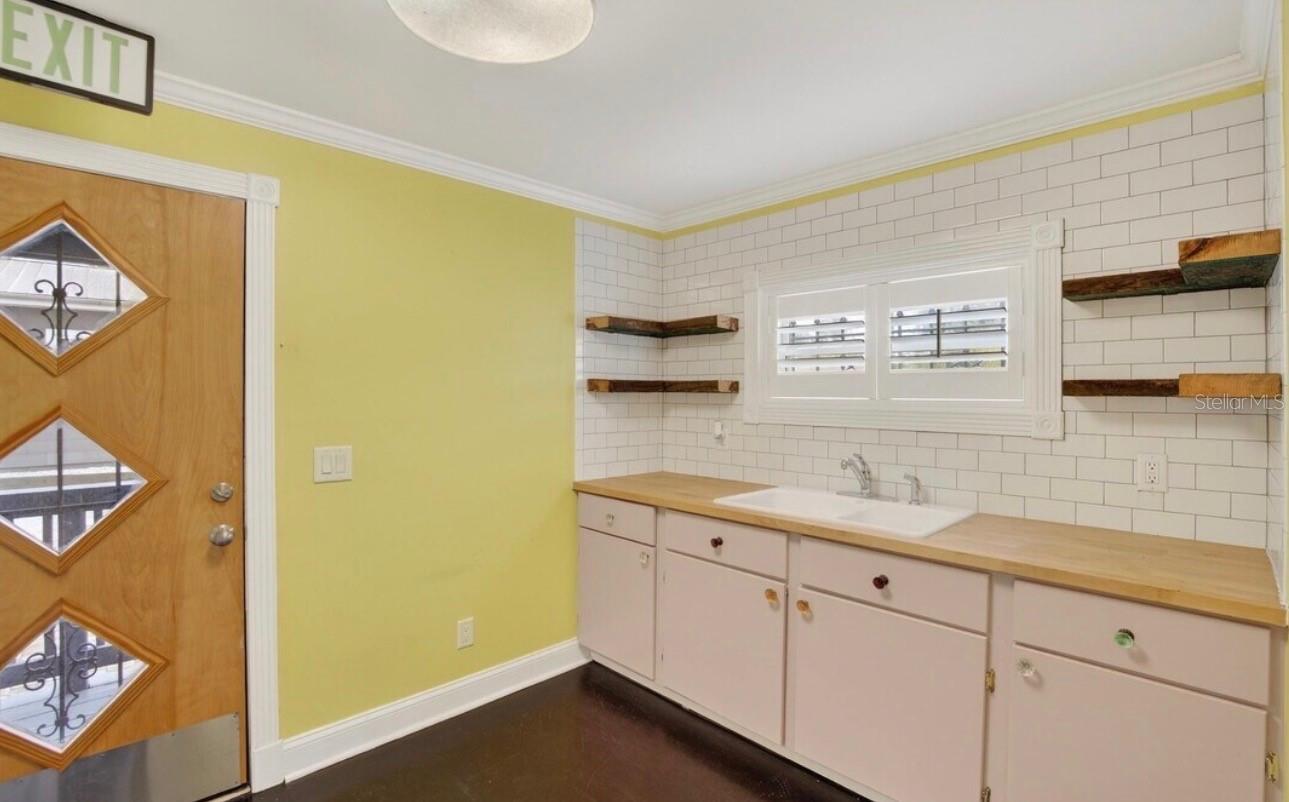 BENJAMINS ADD TO WEST TA - Residential