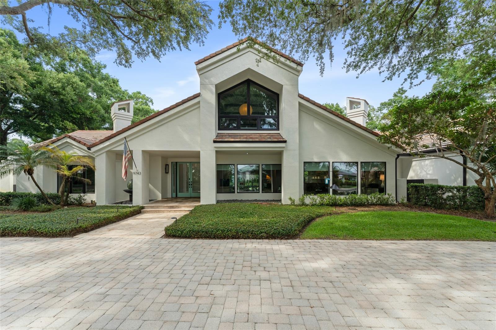 9743 CHESTNUT RIDGE DRIVE