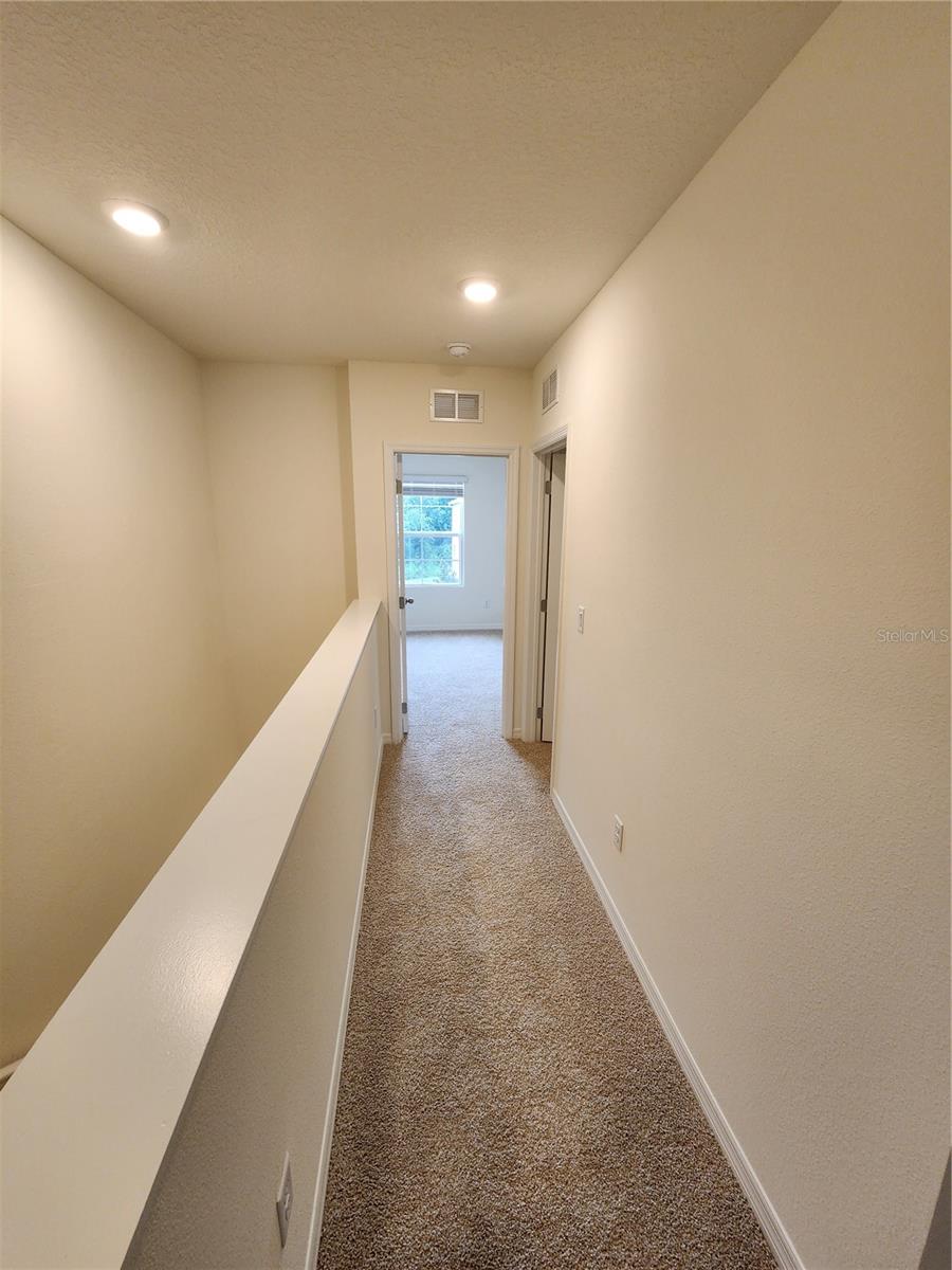 ATRIA/RIDGEWOOD LAKES - Residential