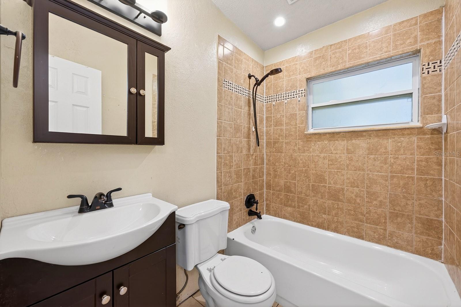 RIVERSIDE PARK ESTATES - Residential