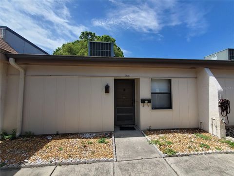 1406 ARROWHEAD CIRCLE W CLEARWATER FL 33759