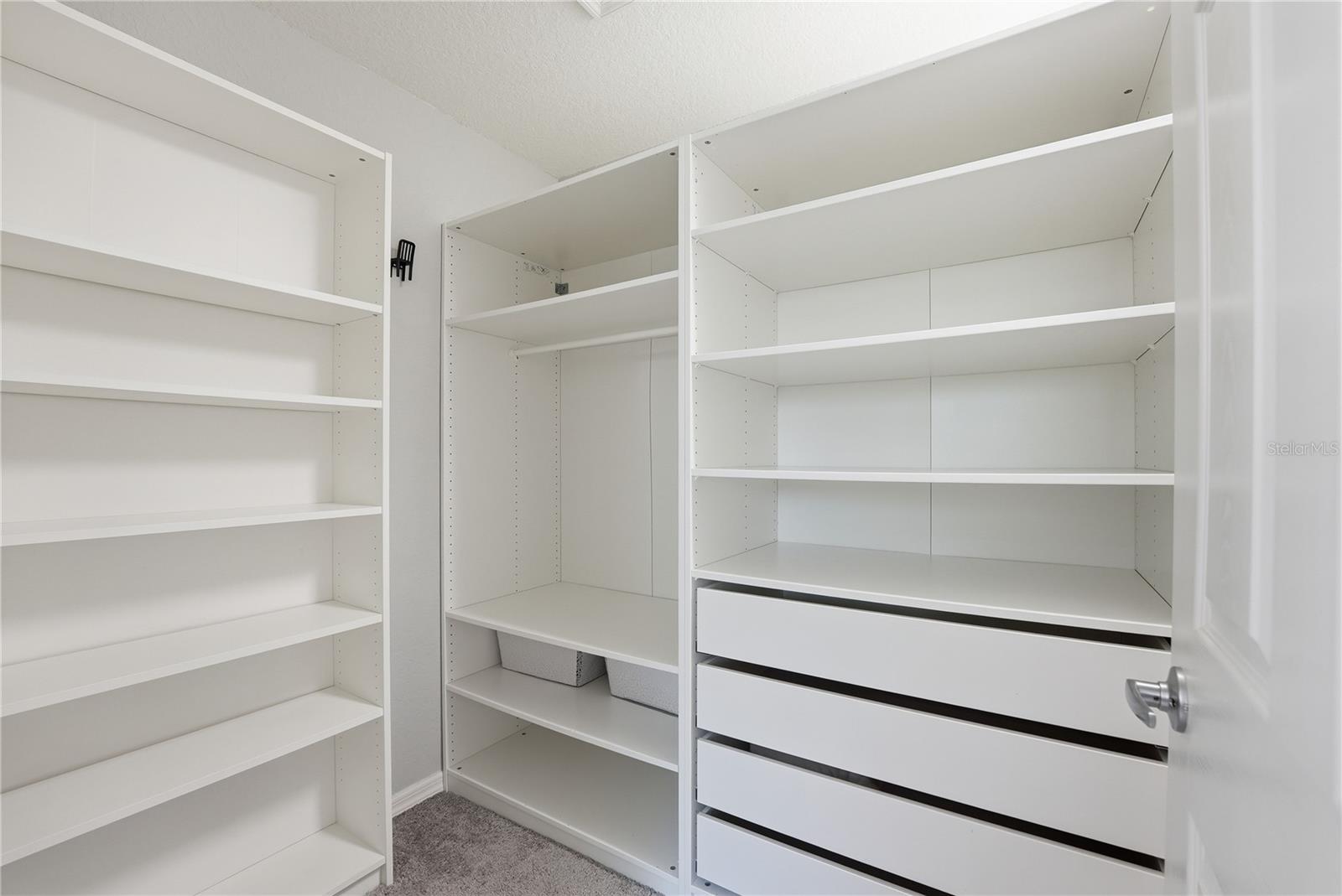 CANOPY RESERVE - Residential