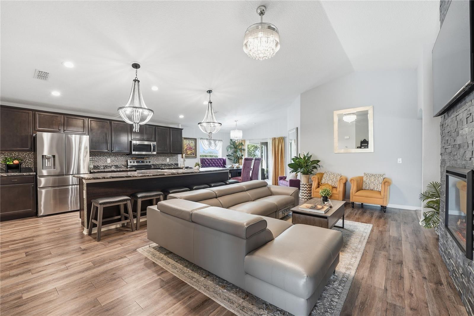 CANOPY RESERVE - Residential