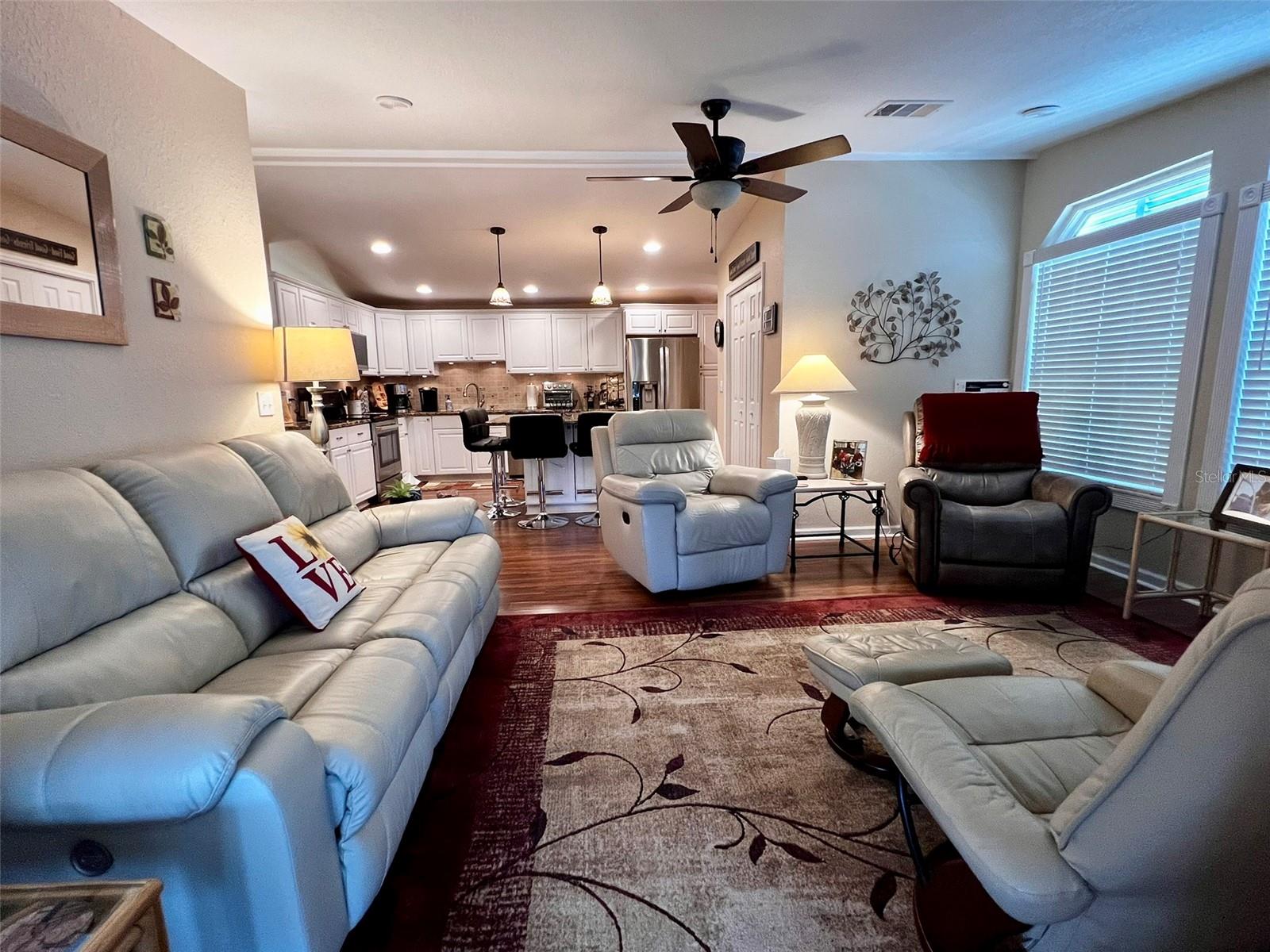 LAKEWOOD VILLAGE - Residential