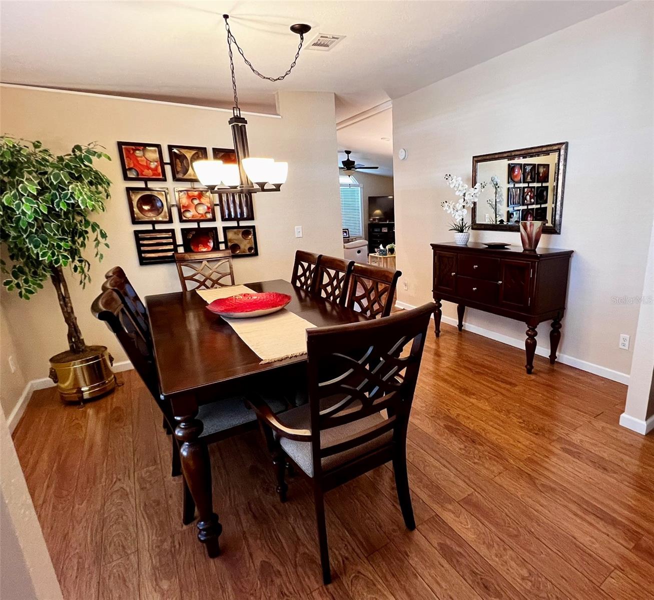 LAKEWOOD VILLAGE - Residential