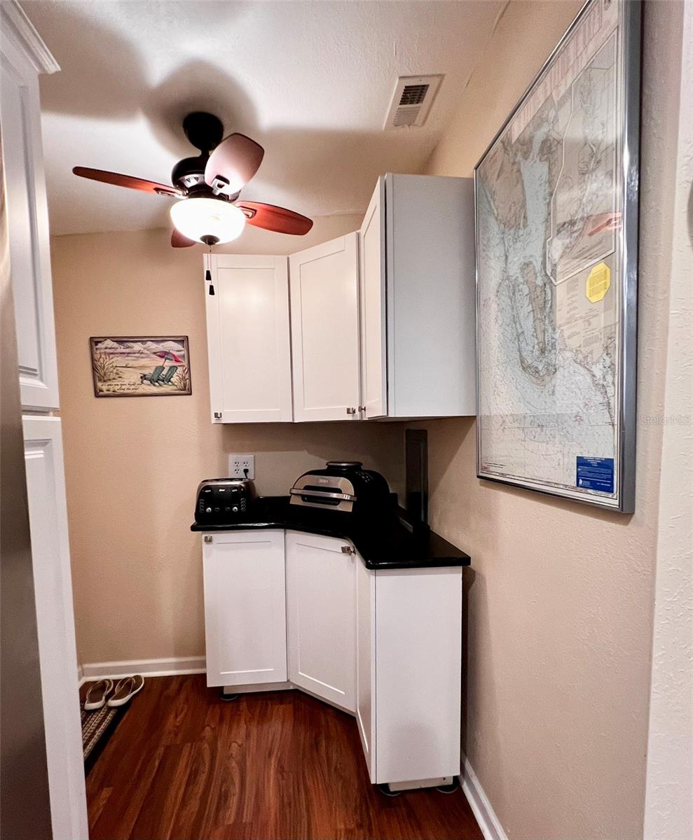 LAKEWOOD VILLAGE - Residential