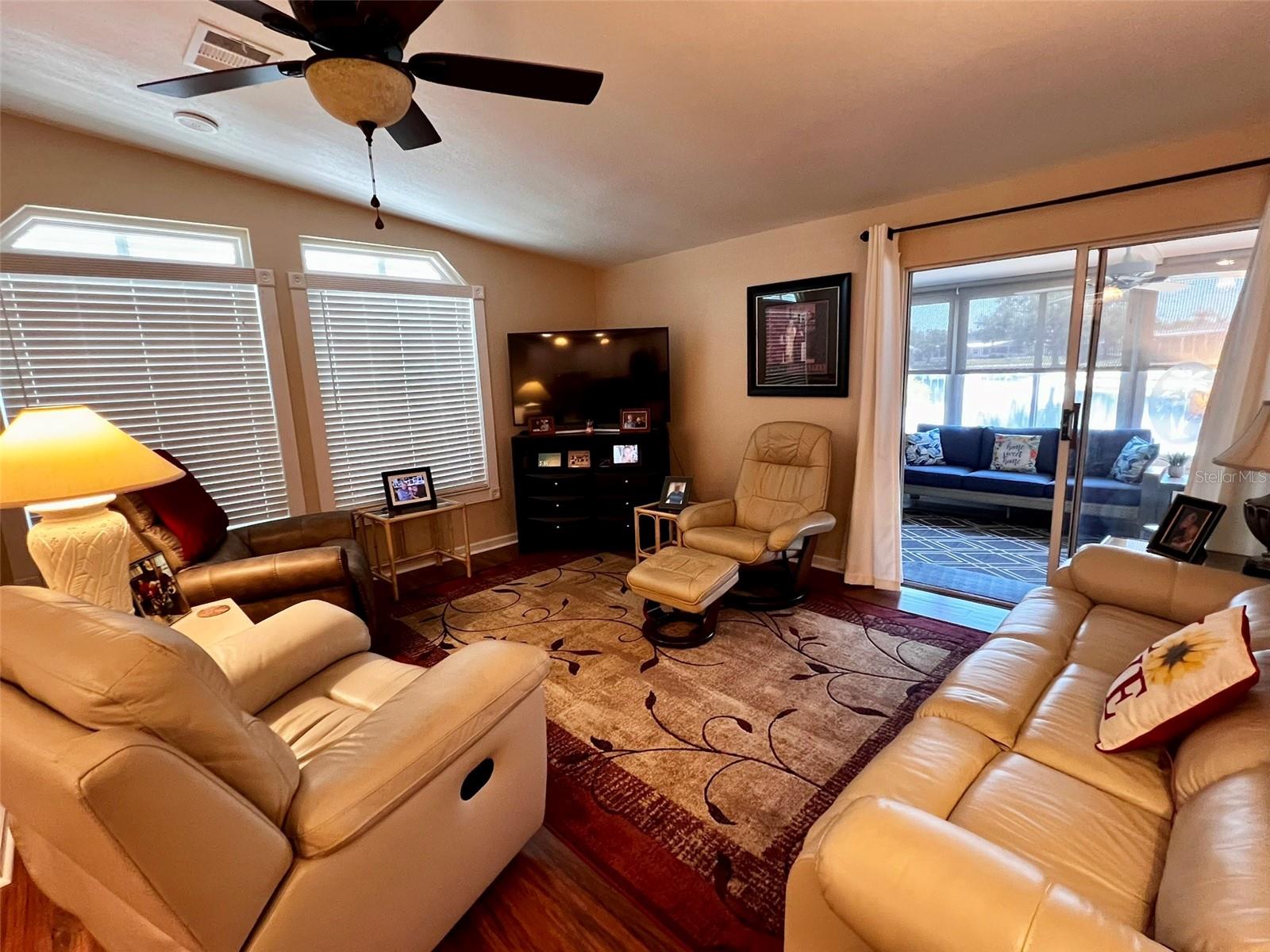 LAKEWOOD VILLAGE - Residential