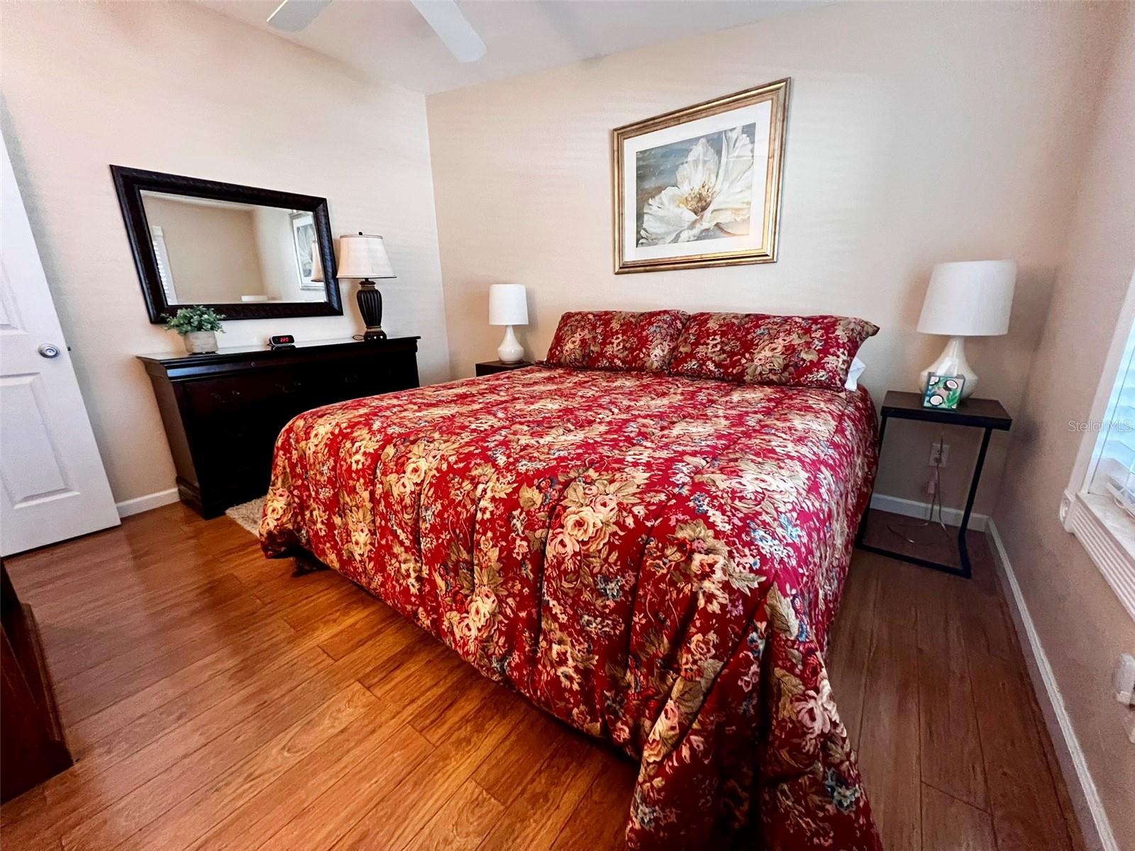 LAKEWOOD VILLAGE - Residential