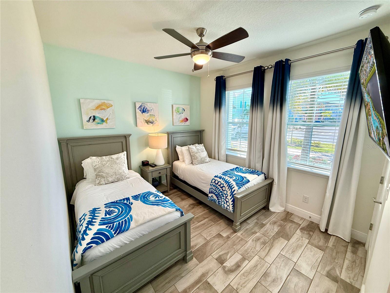 ROLLING OAKS PH 7 - Residential Lease