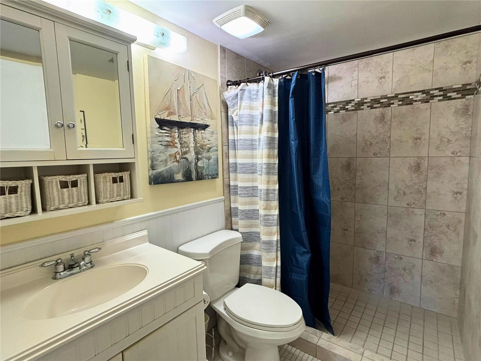 BAY MARINER THE CONDO - Residential