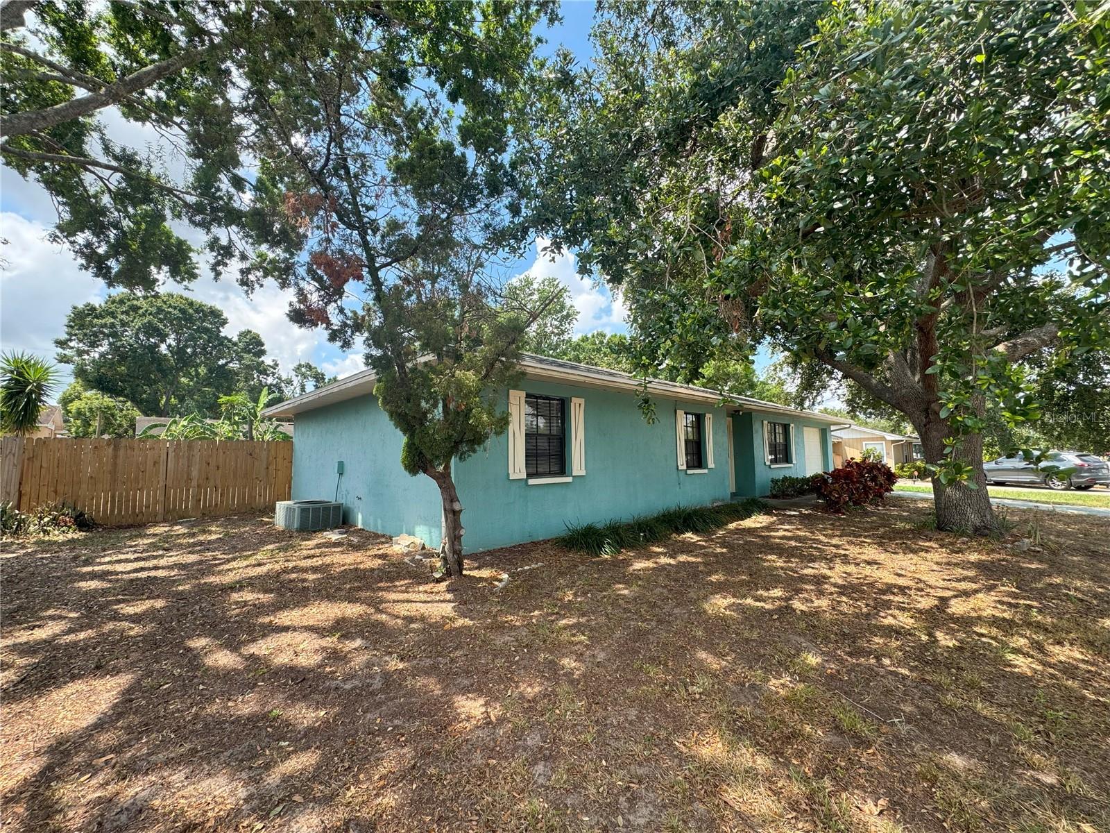 4211 SUNNY LAND DRIVE