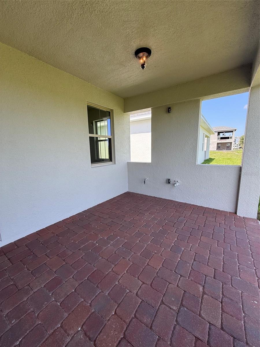 5123 BUTTONSAGE DRIVE