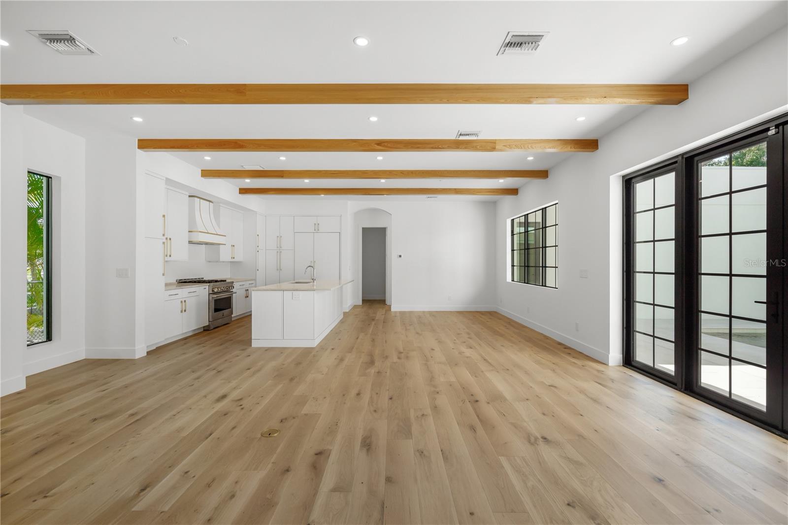 GRANADA - Residential