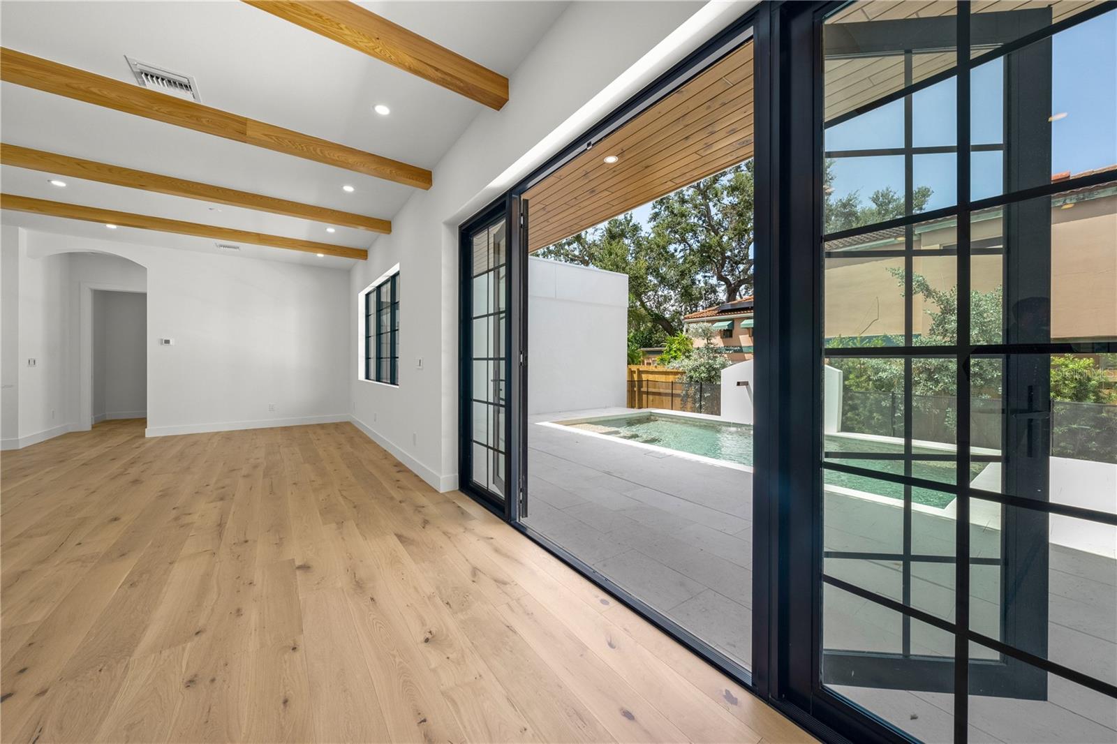 GRANADA - Residential